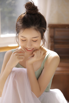 李彩桦个人资料